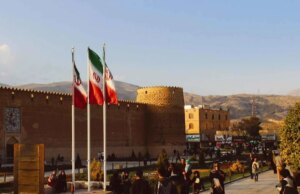 Le reti iraniane subiscono perdite a causa degli attacchi aerei, mostrando l’evoluzione digitale dei conflitti