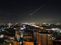 Il giornalista rivela di aver ricevuto minacce di morte da giocatori d’azzardo che scommettevano sulla guerra in Iran, facendogli pressioni affinché alterasse il rapporto