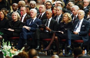 Obama, Biden e i Clinton ricordano Jesse Jackson durante la cerimonia funebre di Chicago