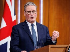 Trump e Starmer concordano che lo Stretto di Hormuz deve essere riaperto mentre il conflitto in Medio Oriente si intensifica