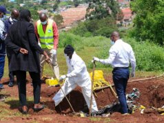 Oltre 2 dozzine di bambini tra 33 corpi estratti dalla fossa comune keniota: autorità