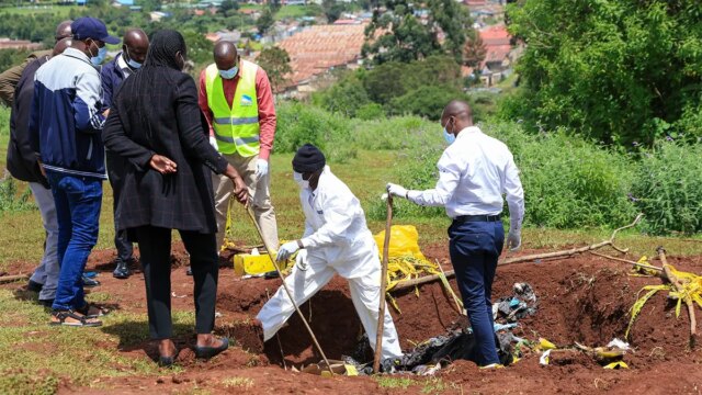 kenya-mass-grave-33-bodies-children-morgue-investigation-002.jpg