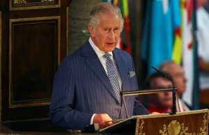 Re Carlo affronterà le “crescenti pressioni del conflitto” in un discorso mentre Trump critica il primo ministro britannico sull’Iran