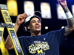 La stella del basket del Michigan afferma di aver ricevuto un’offerta straordinaria per giocare nel Kentucky