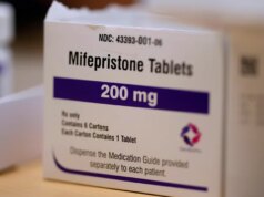 Donna georgiana accusata di omicidio per presunto uso di pillole abortive