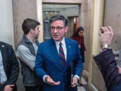 Il GOP della Digicam spinge attraverso il nuovo piano di finanziamento del DHS con la chiusura tutt’altro che finita