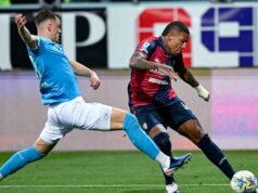 Il gol di McTominay regala al Napoli la vittoria sul Cagliari e il secondo posto in Serie A