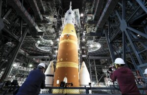 La NASA punta al lancio del 1° aprile per la prima missione lunare con equipaggio dopo l’Apollo
