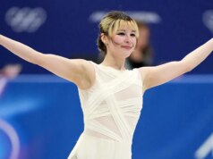 La medaglia d’oro olimpica Alysa Liu cube di essere stata “inseguita” verso la sua macchina all’aeroporto
