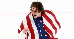 Jack Hughes riflette sulla ritrovata fama dopo le Olimpiadi, compreso il sostegno dei fan rivali