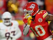 Report: I Lions ingaggiano l’RB Isiah Pacheco dopo aver scambiato David Montgomery