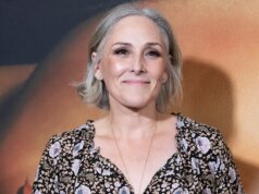 Ricki Lake ammette di essersi sottoposta “impulsivamente” a un lifting senza alcuna ricerca dopo la perdita di peso di 40 libbre