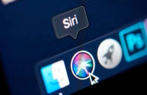 Il progetto Siri di Apple, tormentato dai ritardi, ha anche interferito con il rilascio di prodotti fisici, afferma il rapporto