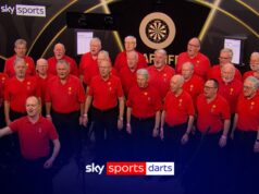 Il coro gallese dà il benvenuto alla Premier League a Cardiff!