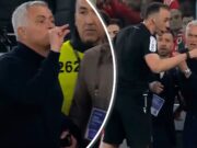 Mourinho ha mostrato il DECIMO rosso dopo che il Benfica ha segnato il pareggio nel finale contro il Porto!