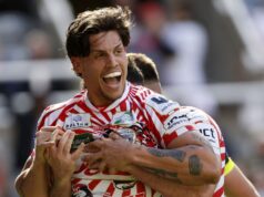 Trout assicura la mossa dell’NRL mentre viene confermata l’uscita di Leigh