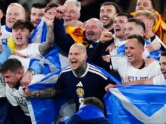 Clarke è aperto alla permanenza in Scozia, ma vuole che il futuro venga deciso prima della Coppa del Mondo