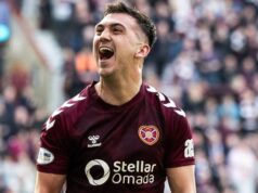 I cuori hanno un vantaggio vitale e tardivo su Dundee LIVE!