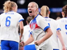 Williamson, Mead e il 17enne Parkinson inclusi nell’ultima squadra dell’Inghilterra