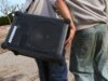 Questo altoparlante per feste “portatile” diventa rumoroso quanto una vera motosega
