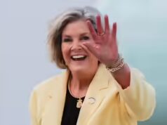 Susie Wiles non si prenderà una pausa dal lavoro per la cura del cancro al seno; Trump elogia il capo di stato maggiore “incredibile”.