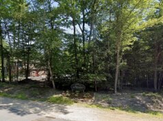 Il crollo del pavimento della location per matrimoni nel New Hampshire lascia numerosi feriti, indagini in corso