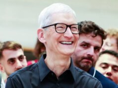 Tim Cook dinner riff su voci di pensionamento, intelligenza artificiale, dipendenza telefonica e Trump