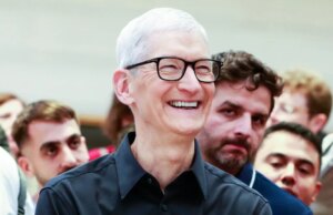 Tim Cook dinner riff su voci di pensionamento, intelligenza artificiale, dipendenza telefonica e Trump