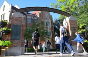 La sezione dei repubblicani del school fa causa all’Università della Florida per la chiusura del membership a seguito di accuse di antisemitismo