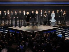 Billy Crystal è affiancato dalle star dei più grandi movie di Rob Reiner nel toccante tributo agli Oscar