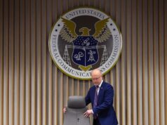 Il presidente della FCC minaccia di ritirare le licenze televisive sulla copertura delle notizie sull’Iran. Perché è altamente improbabile