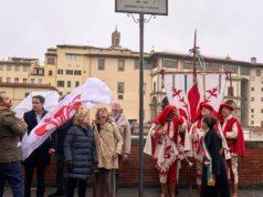 Firenze rende omaggio al fondatore di Gucci con una piazza