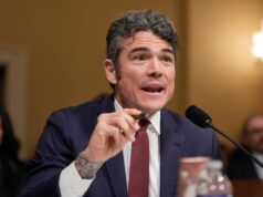 Le dimissioni di Joe Kent per la guerra in Iran riaccendono i timori di antisemitismo e il dibattito sull’influenza israeliana