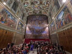 Uno sguardo raro all’interno della Cappella Sistina per un concerto privato sugli incontri con gli angeli