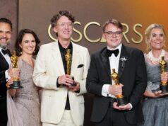 ‘Sig. Nessuno contro Putin vince l’Oscar come miglior documentario per un insegnante che si è opposto alla guerra in Ucraina