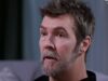 Il comico Rhod Gilbert fa il suo primo ritorno in TV dopo la diagnosi di cancro