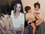 Una serie inquietante di foto mai viste prima mostra Michael Jackson con presunte giovani vittime “angosciate”, scatenando una nuova causa esplosiva