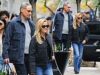Reese Witherspoon e il suo fidanzato Oliver Haarmann vanno a fare buying durante un raro avvistamento a New York