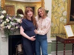 Nicola Roberts, incinta, mostra il suo pancione mentre si riunisce con Kimberley Walsh, compagna di band delle Women Aloud, per celebrare il suo imminente arrivo con un sontuoso tè pomeridiano