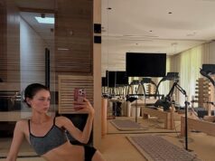 Nicola Peltz posa con un reggiseno sportivo durante l’allenamento mentre continua a suscitare preoccupazione per la drastica perdita di peso dovuta all’allenamento della ballerina