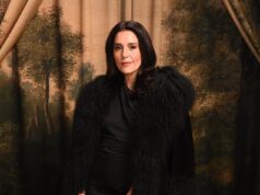 Jessie Ware afferma che sta “rivendicando la mia identità sessuale” durante i suoi “frenetici” quarant’anni mentre rivela come hanno reagito le mamme ai cancelli della scuola a QUEL video musicale con James Norton