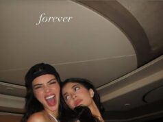 Kylie Jenner indossa un altro reggiseno da tettona al Coachella dopo aver suscitato preoccupazione per l’impianto “rotto”.