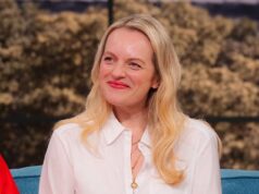Elisabeth Moss afferma che “essere genitori è il lavoro più difficile del mondo” in una rara intervista sulla maternità