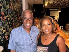 Charlene White condivide la foto della cerimonia di dispersione delle ceneri di suo padre, seguita due giorni dopo dal matrimonio di sua sorella in Giamaica