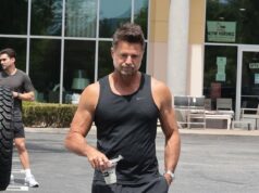 La star di Baywatch David Charvet nella foto dopo aver ucciso accidentalmente un cane con il suo camion mentre rompe il silenzio su una collisione horror