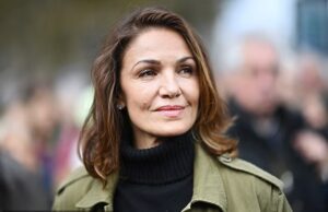 L’attrice Nadia Fares muore all’età di 57 anni dopo essere stata trovata priva di sensi nella piscina di un membership francese mentre le sue figlie rendono omaggio a “una grande artista e madre”