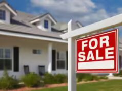 Un uomo della Florida è scioccato nello scoprire che sta ancora pagando 600 dollari di assicurazione mesi dopo aver venduto la sua casa