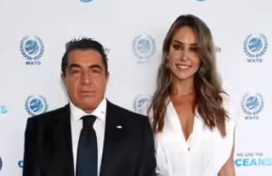 L’ex fidanzata dell’alleato di Trump parla dopo che l’ICE l’ha deportata: “Non gli bastava…”