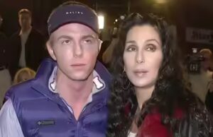 Cher chiede la tutela temporanea del figlio Elijah Blue Allman