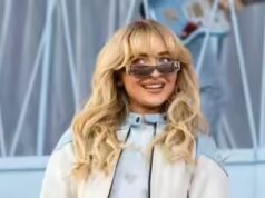 Sabrina Carpenter torna a Coachella per il secondo nice settimana